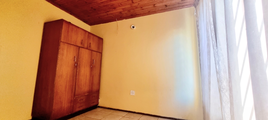 2 Bedroom Property for Sale in Amalinda Eastern Cape
